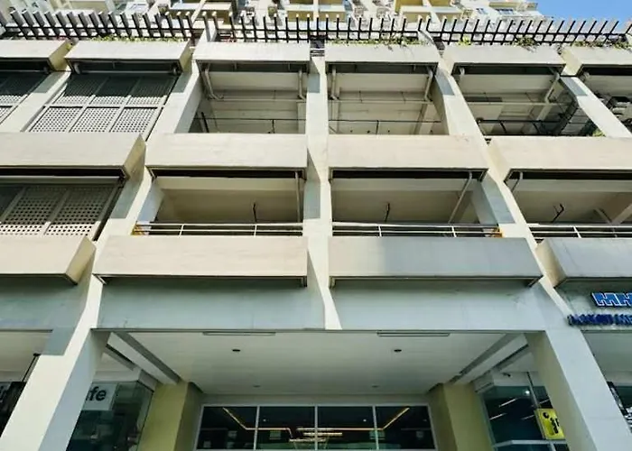 Apartment Aesthetic Staycation Quezon Cubao - Manhattan Plaza