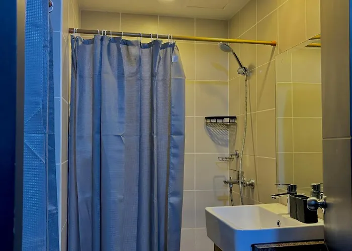 Apartment Aesthetic Staycation Quezon Cubao - Manhattan Plaza *
