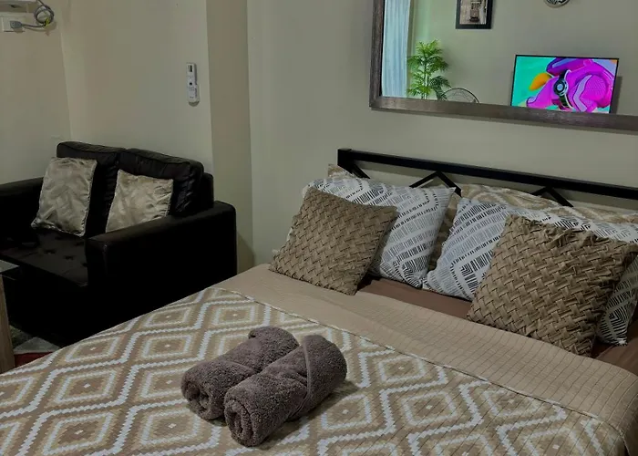 Aesthetic Staycation Quezon Cubao - Manhattan Plaza * Manila