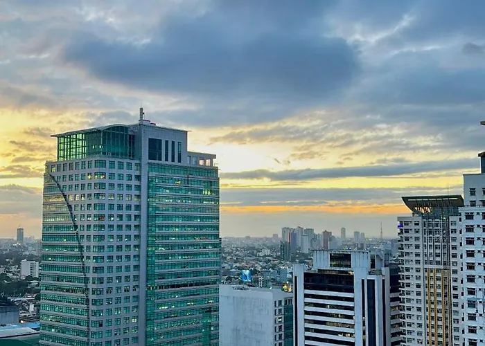Aesthetic Staycation Quezon Cubao - Manhattan Plaza